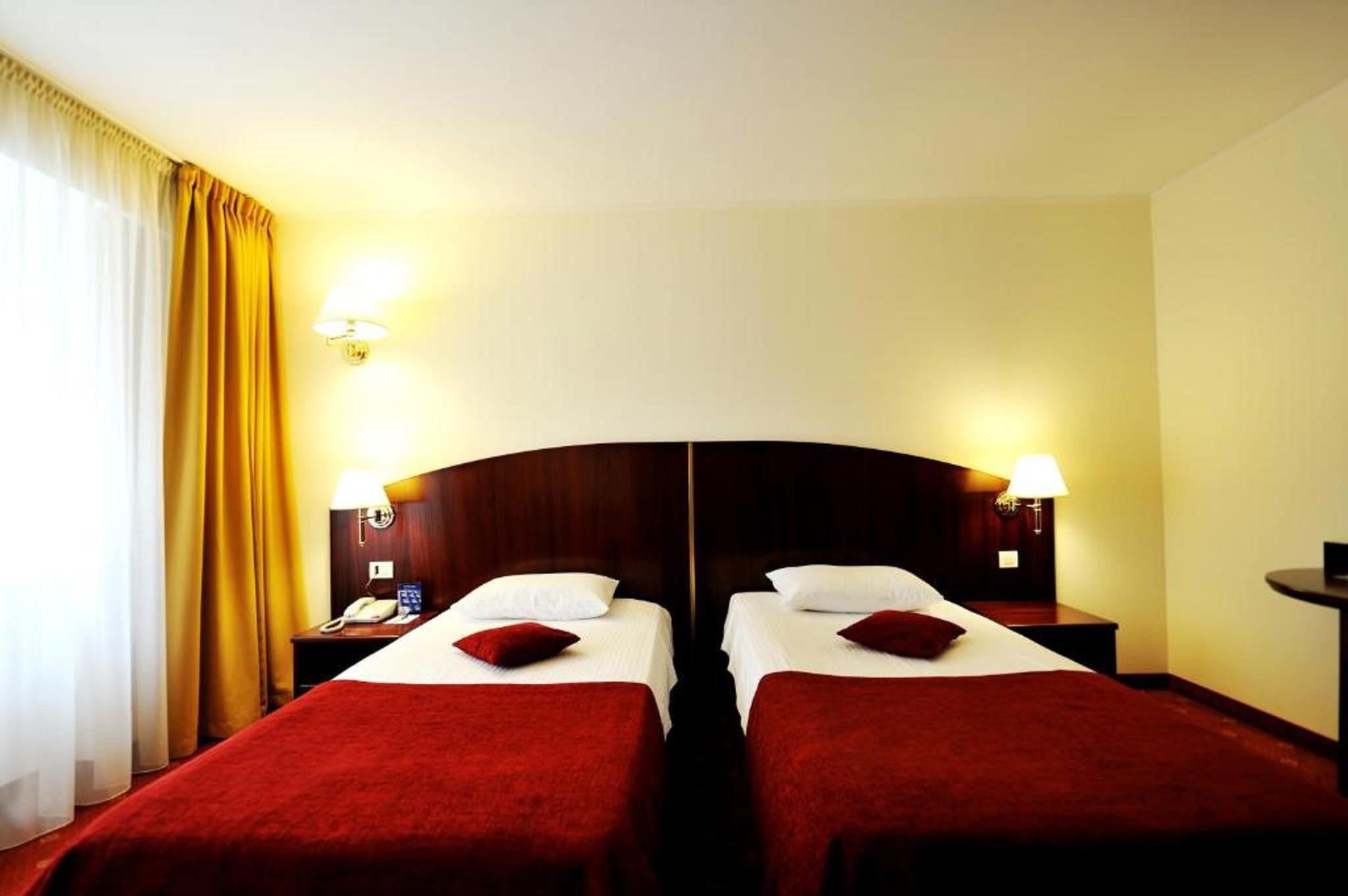Hotel Minerva Bucureşti Ngoại thất bức ảnh