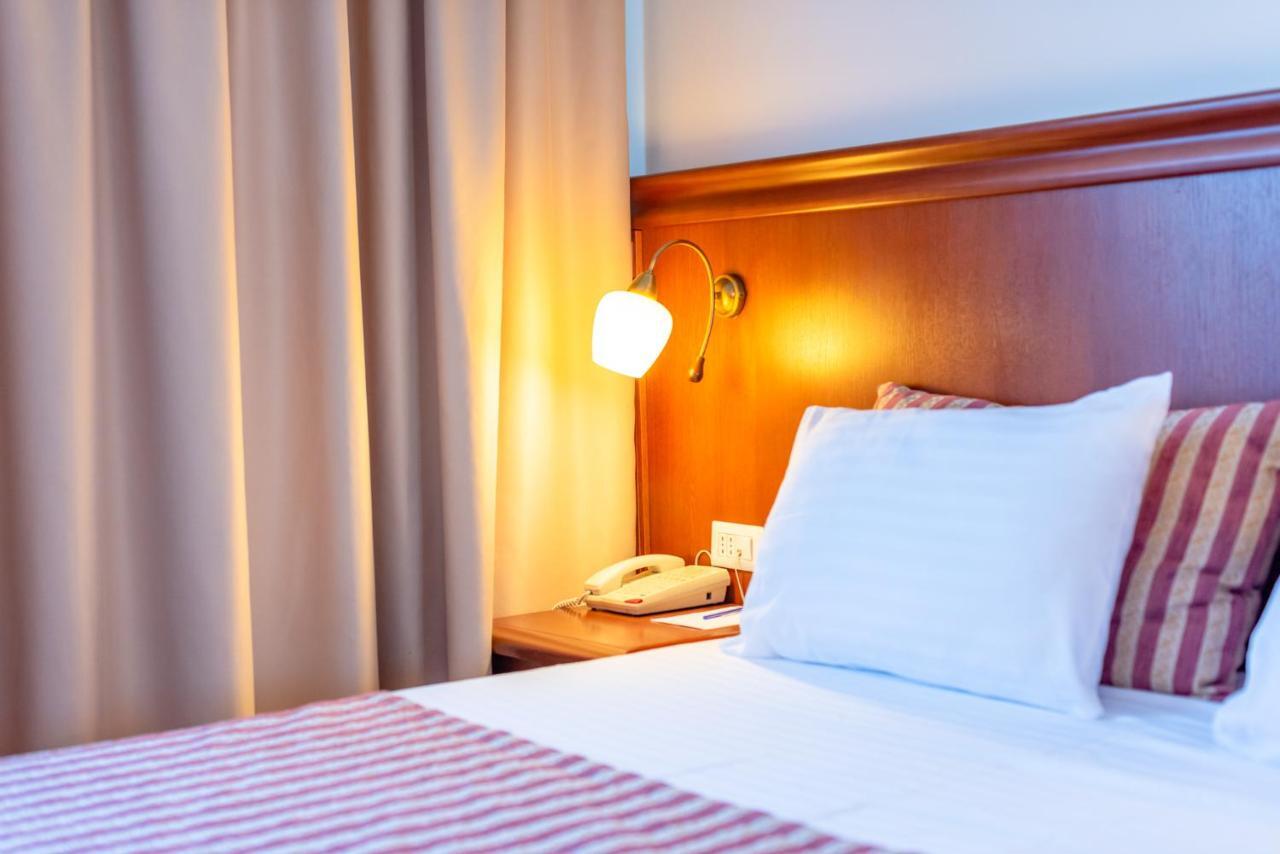 Hotel Minerva Bucureşti Ngoại thất bức ảnh